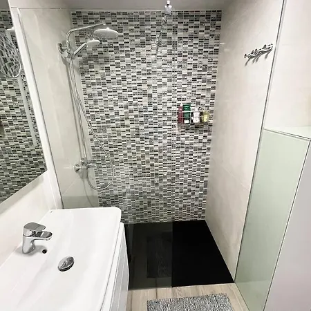 בית נופש Luxury Palm Beach Bungalow מספאלומס