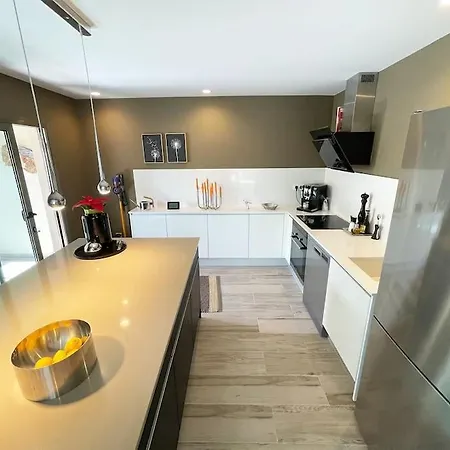 Luxury Palm Beach Bungalow מספאלומס