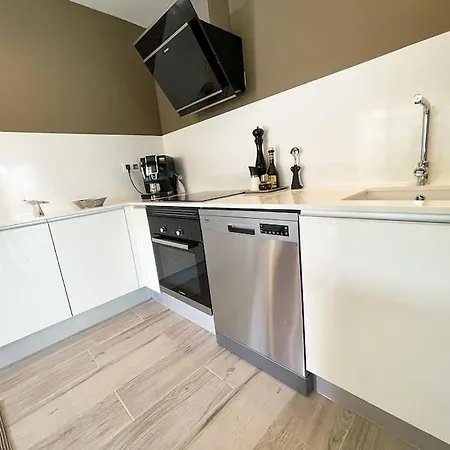 בית נופש Luxury Palm Beach Bungalow