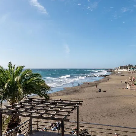 Luxury Palm Beach Bungalow בית נופש מספאלומס